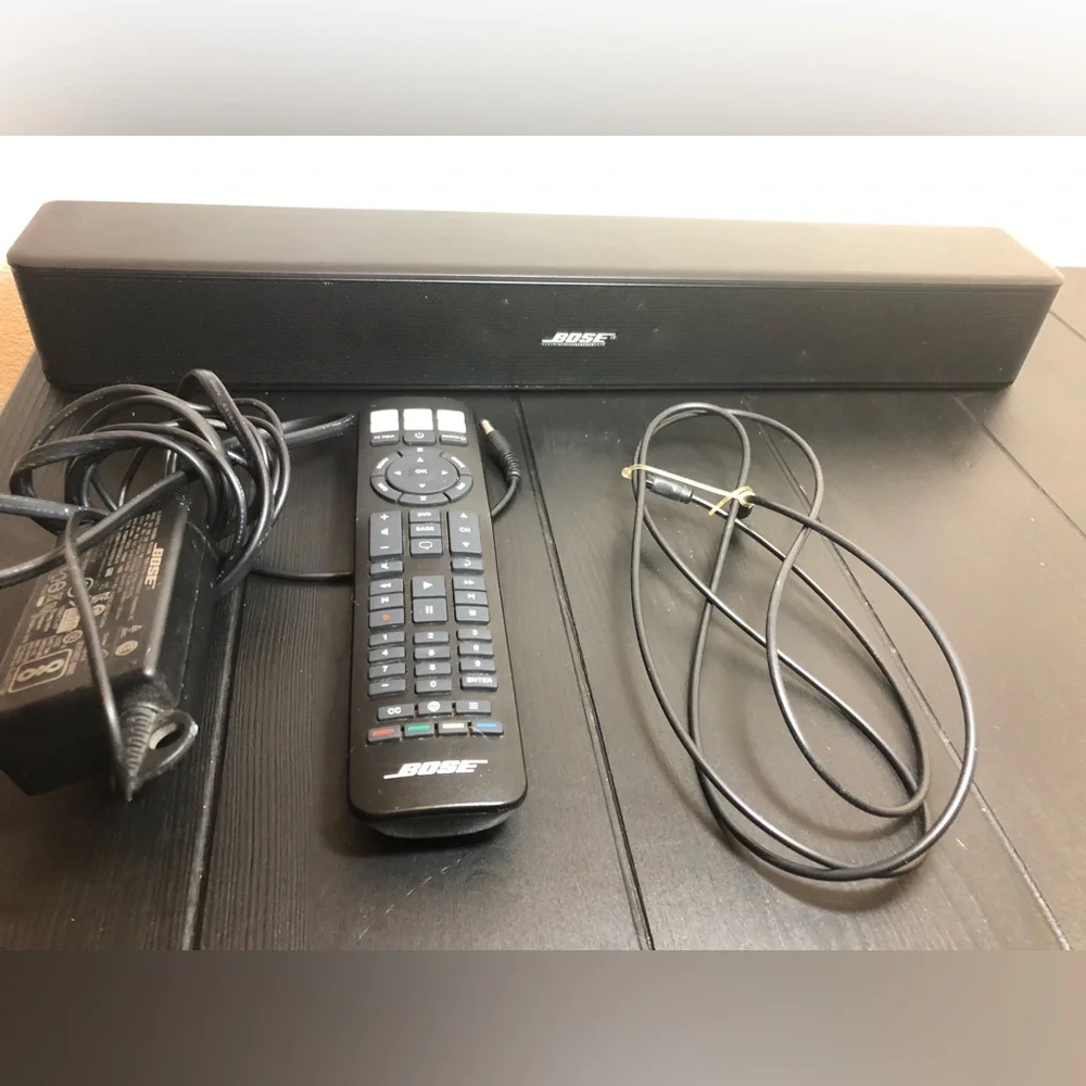 Bose Solo Sound BAR TV Digital Sound System Bluetooth/Remote - Picture 2 of 11